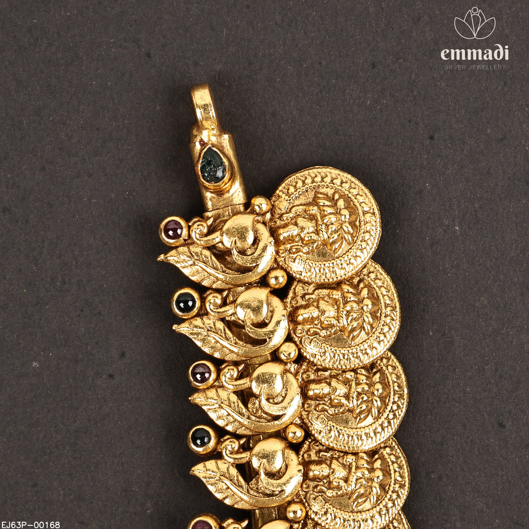 Short Necklace Antique