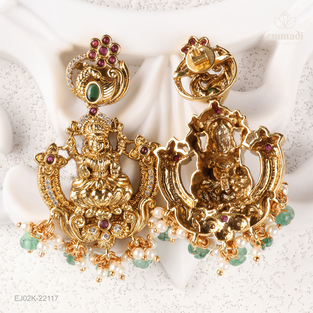 Hangings Antique