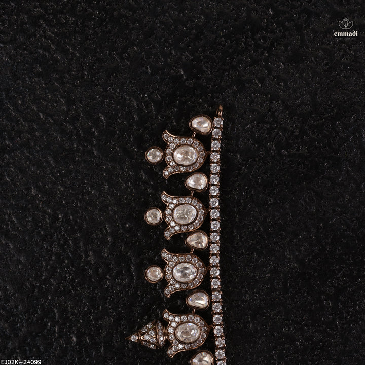 Short Necklace Victorian