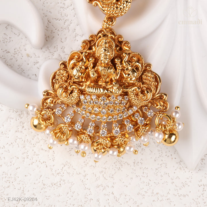 Hangings Premium Nakshi