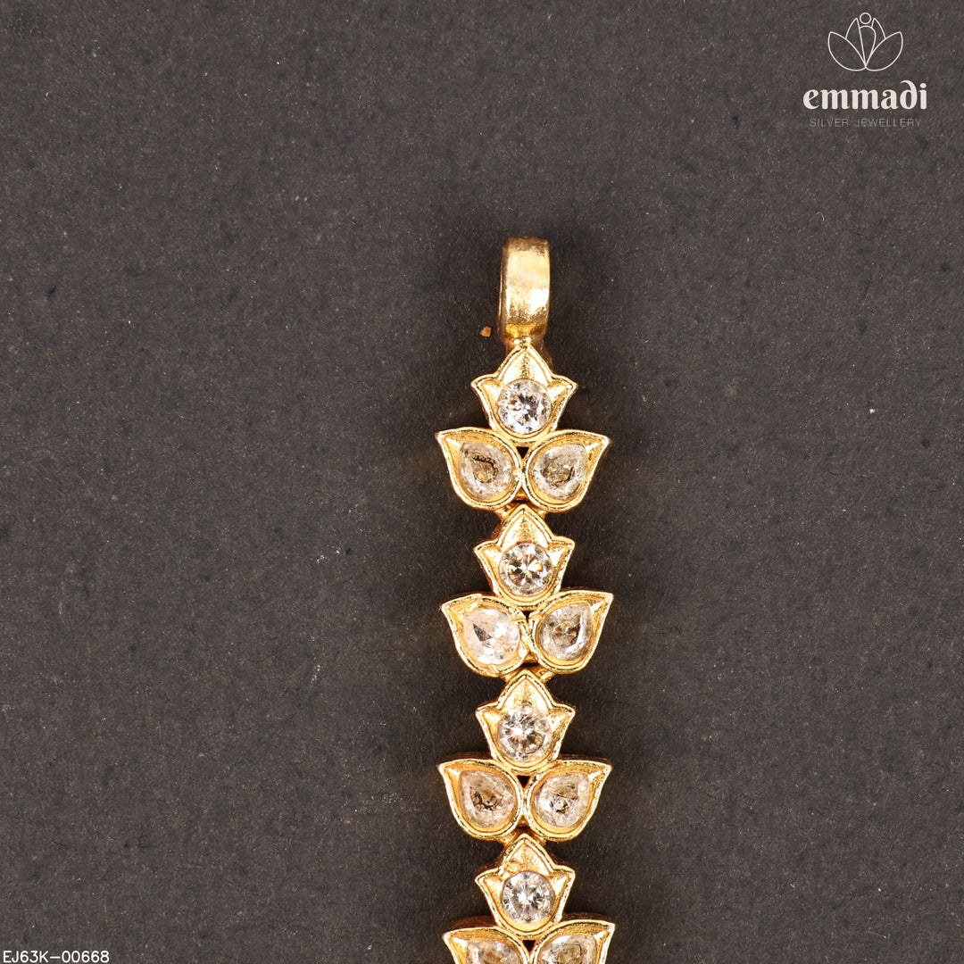 Short Necklace Antique