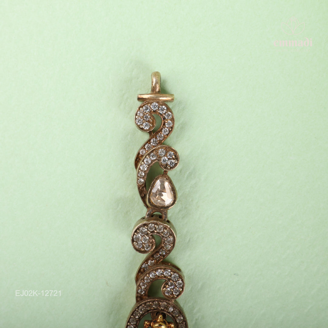 Short Necklace Victorian