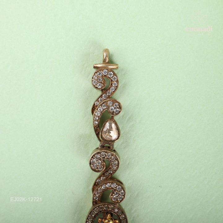 Short Necklace Victorian