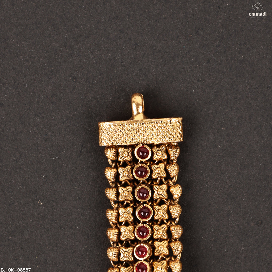 Short Necklace Antique