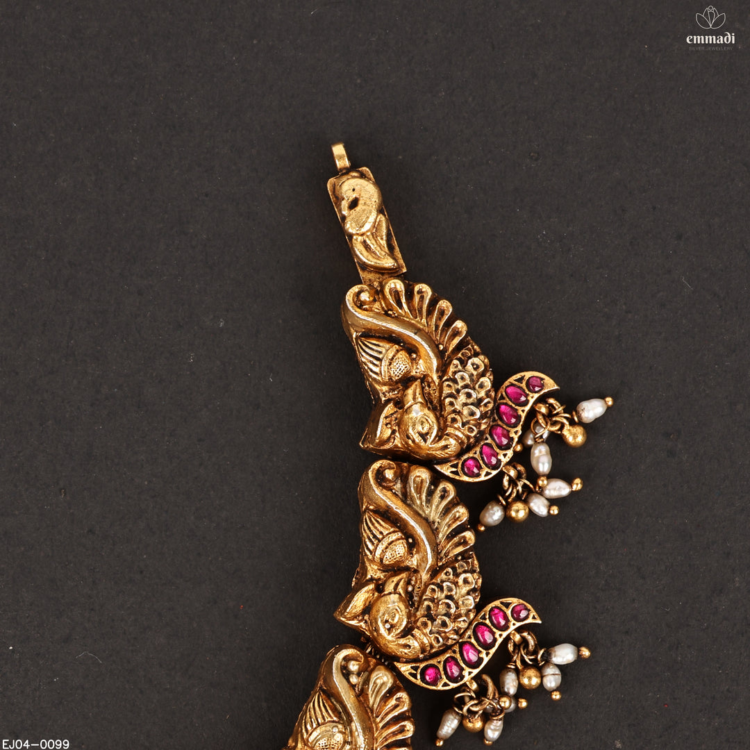 Short Necklace Kundan