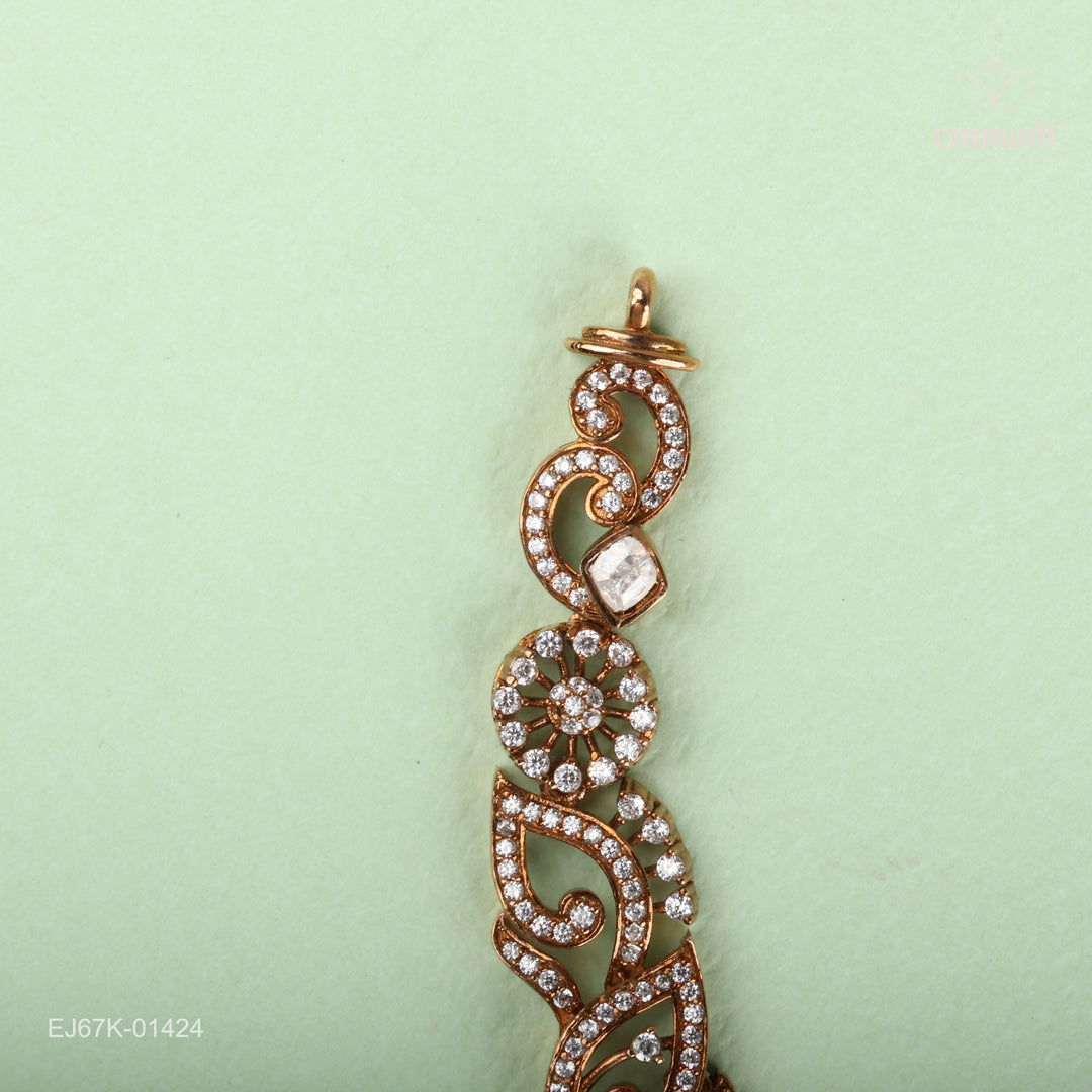 Short Necklace Victorian
