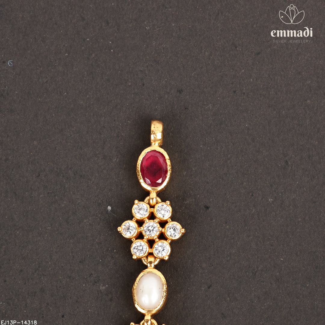 Short Necklace Antique