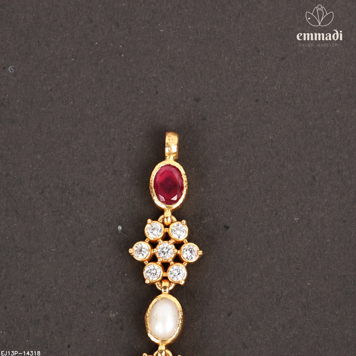 Short Necklace Antique