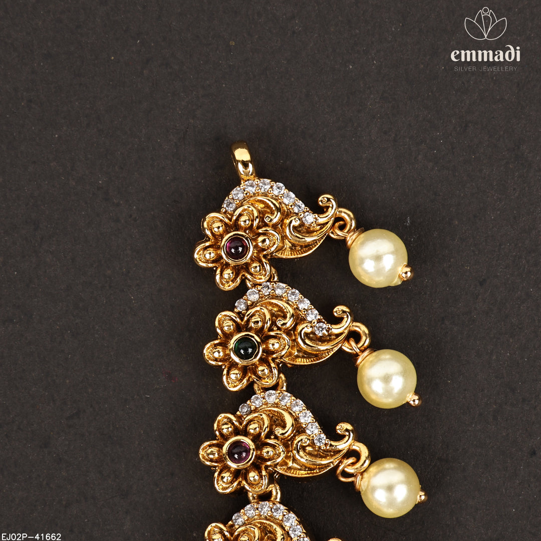 Short Necklace Antique