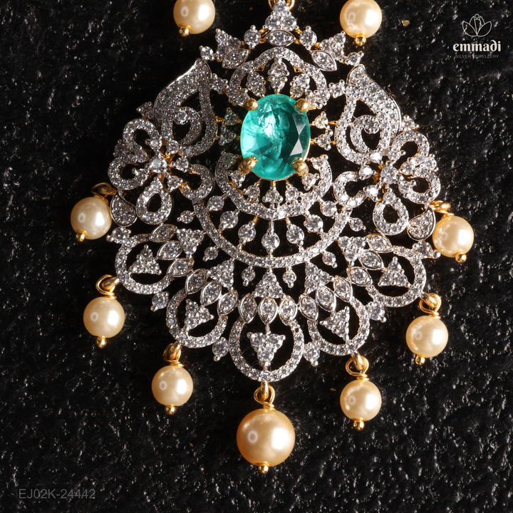 Short Necklace Premium Cz