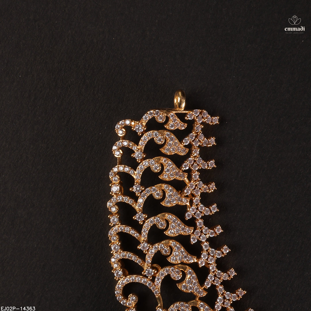 Short Necklace Antique