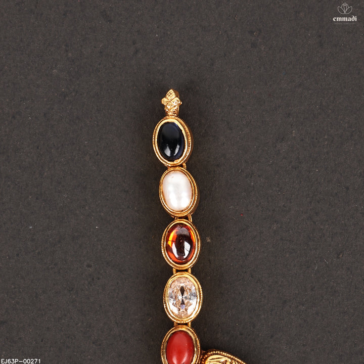 Short Necklace Stones