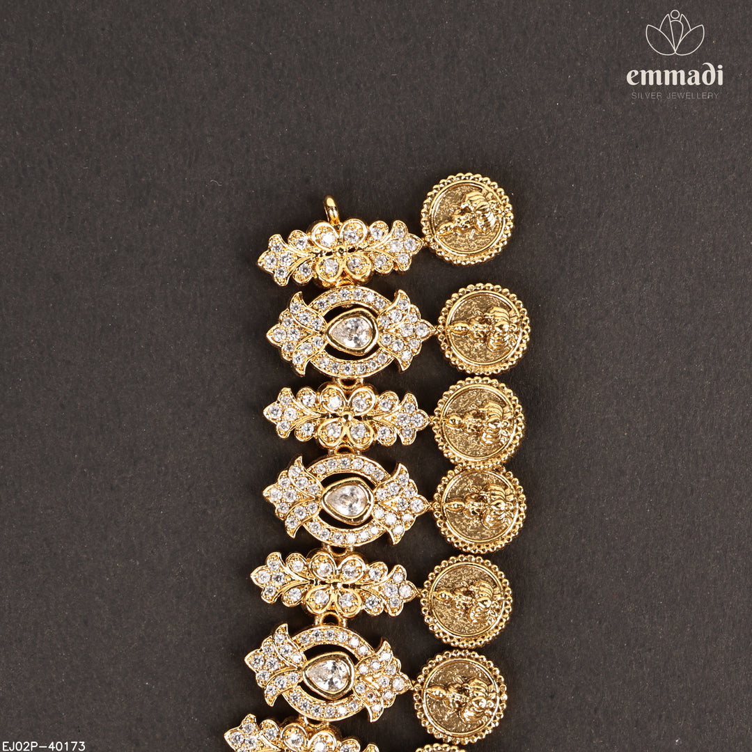 Short Necklace Antique
