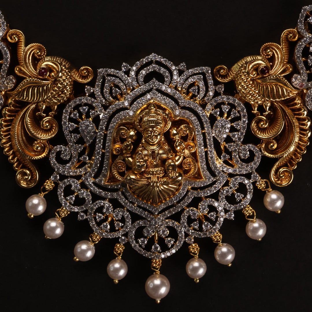 Short Necklace Premium Cz