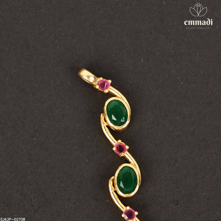 Short Necklace Antique