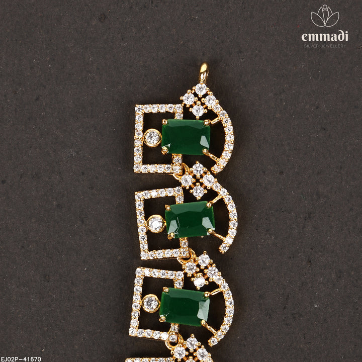Short Necklace Antique