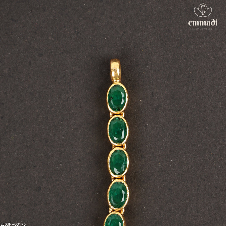 Short Necklace Antique