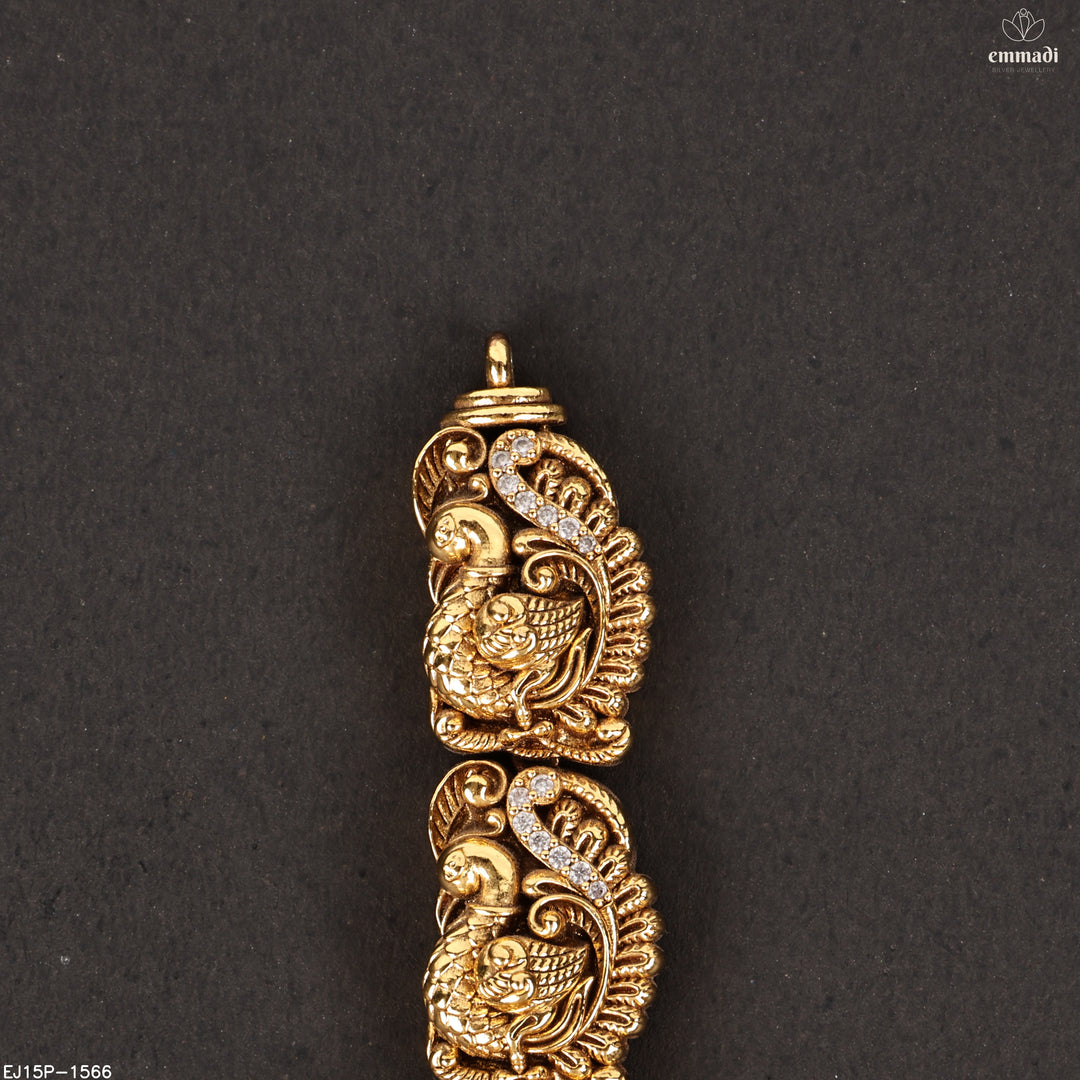 Long Necklace Moissanite Nakshi