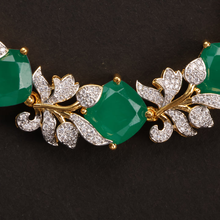 Short Necklace Premium Cz