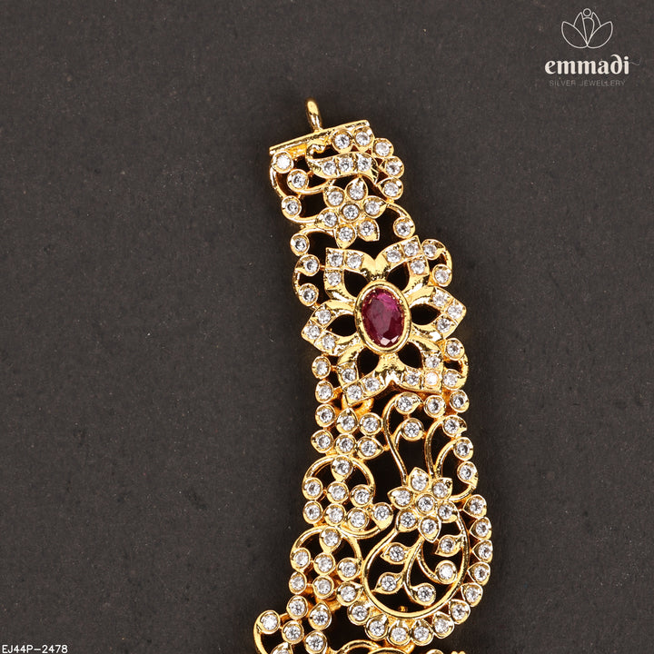 Short Necklace Antique