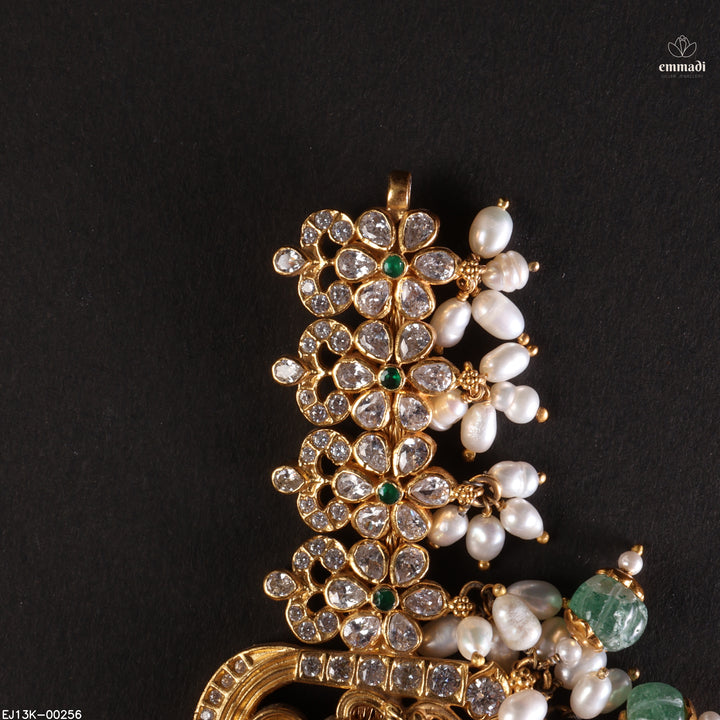 Short Necklace Antique