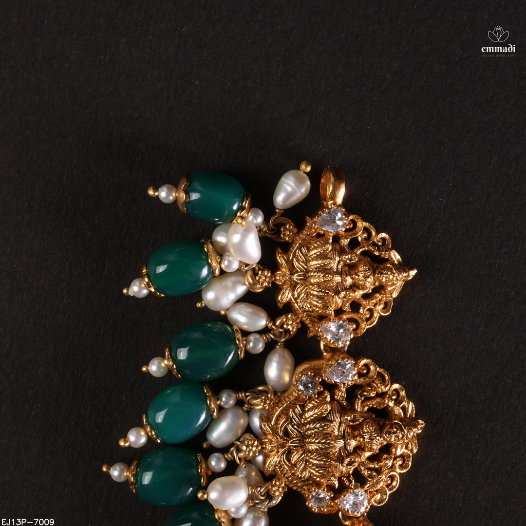Short Necklace Antique