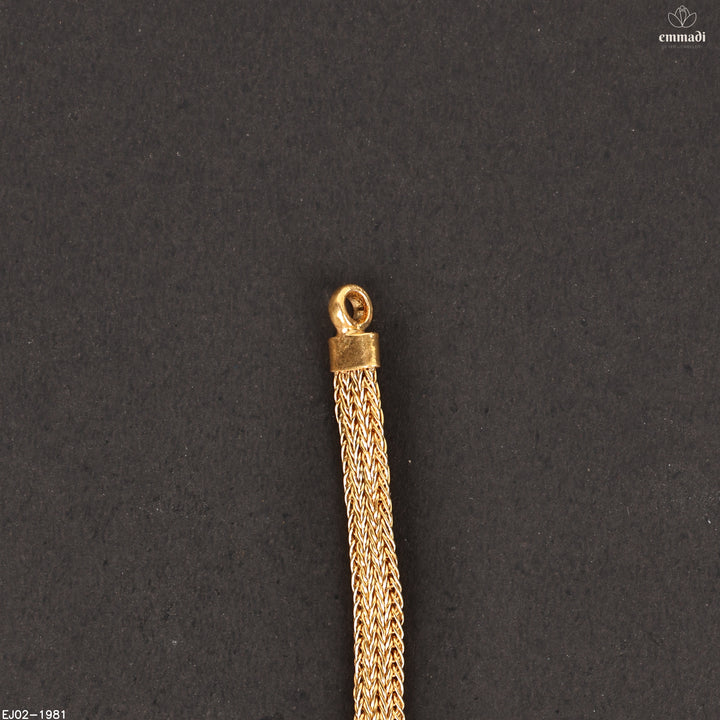 Short Necklace Antique