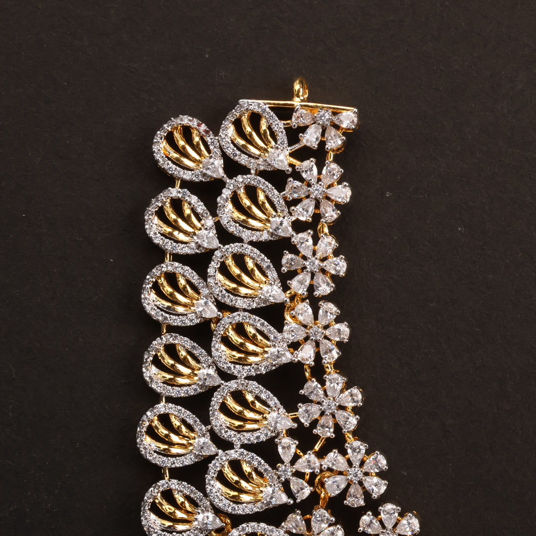 Short Necklace Premium Cz