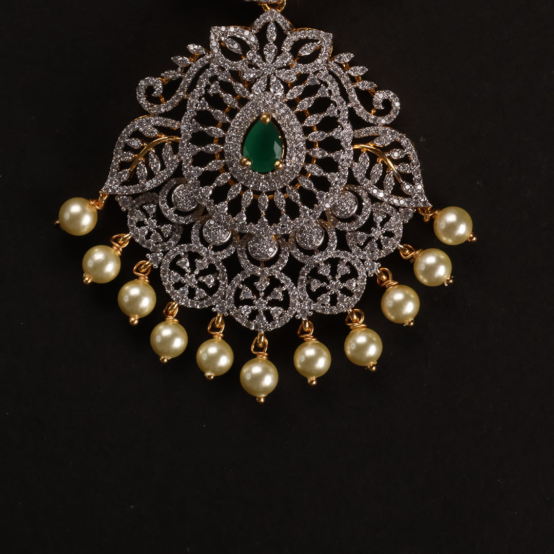 Short Necklace Premium Cz