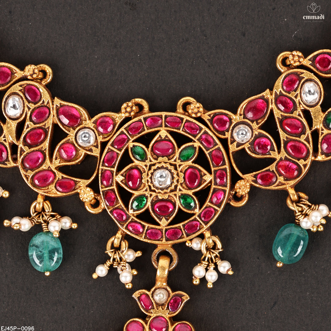 Short Necklace Kundan