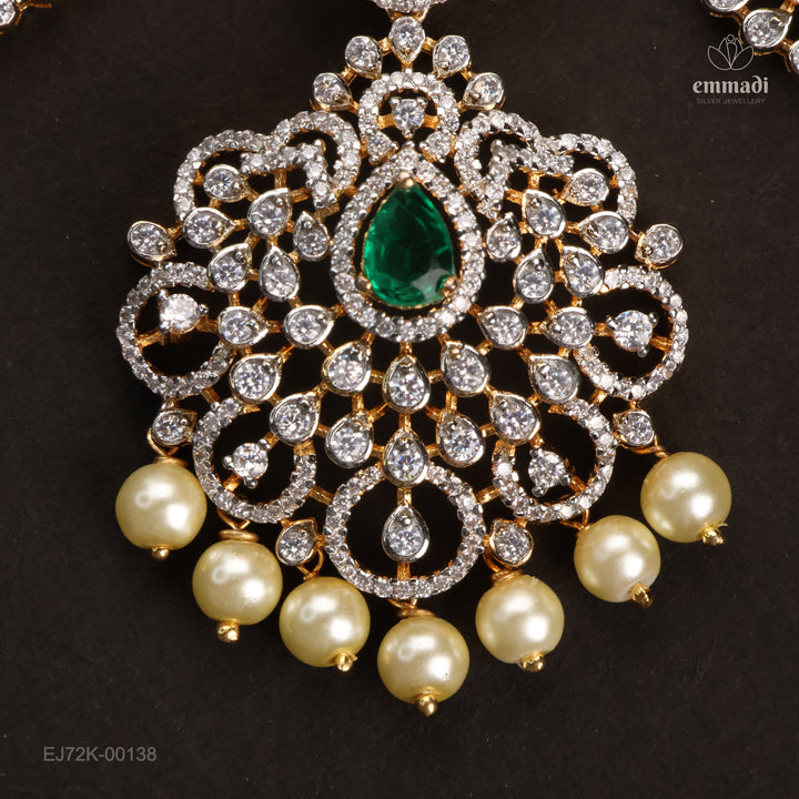 Short Necklace Premium Cz
