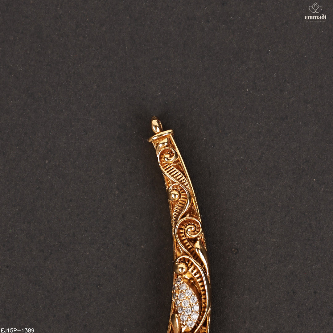 Short Necklace Moissanite Nakshi