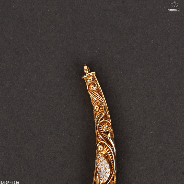 Short Necklace Moissanite Nakshi