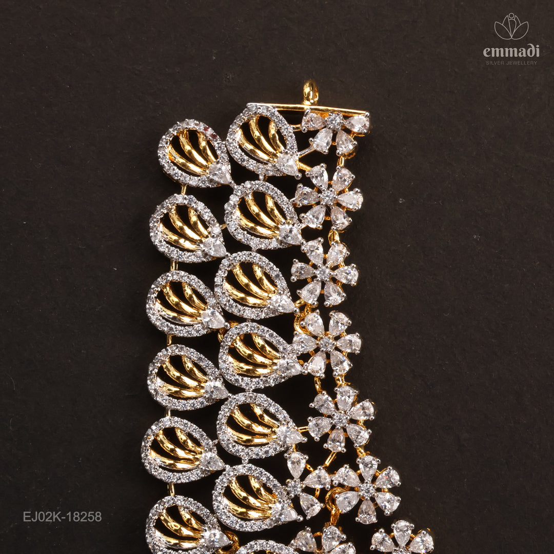 Short Necklace Premium Cz