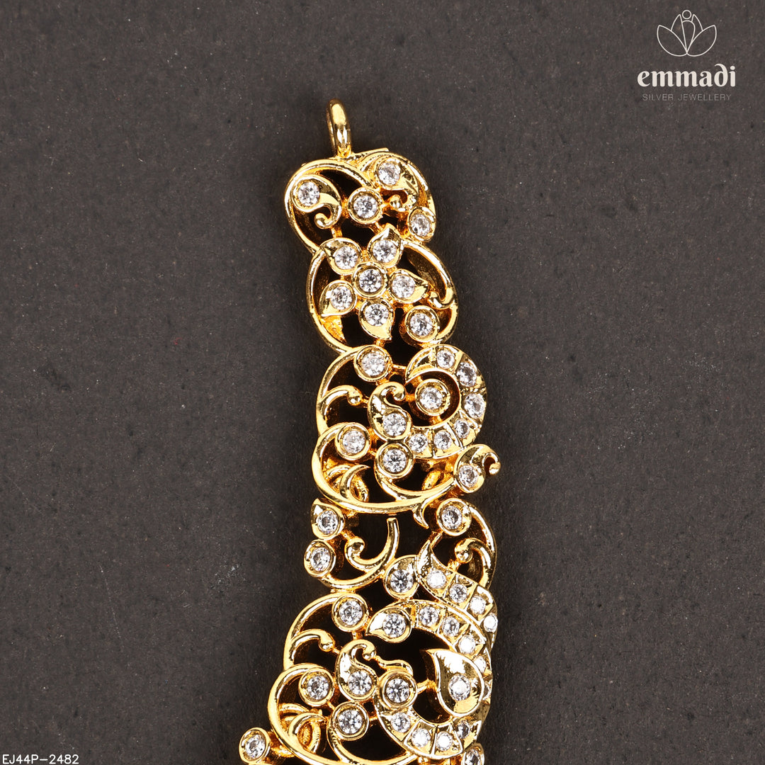 Short Necklace Antique