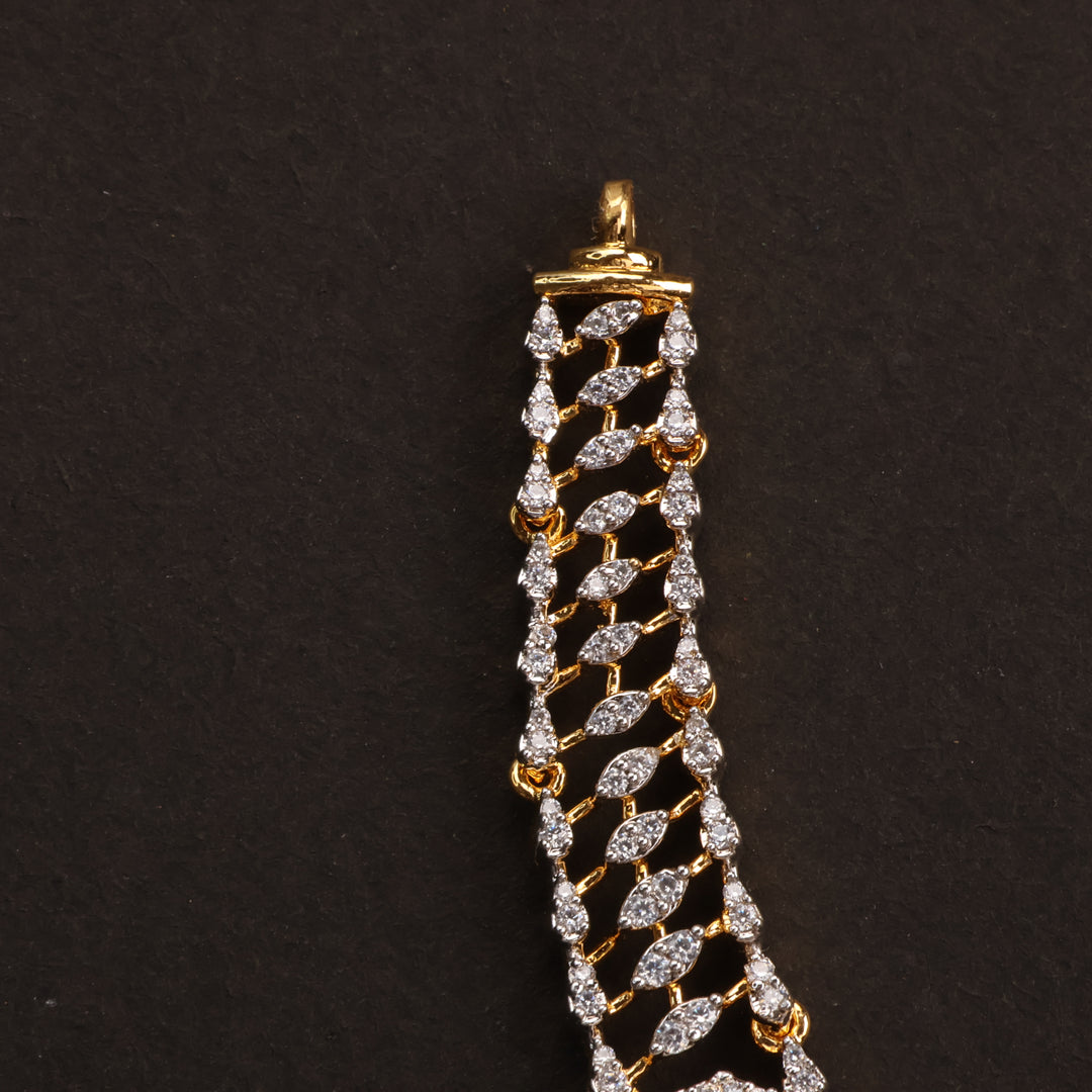 Short Necklace Premium Cz