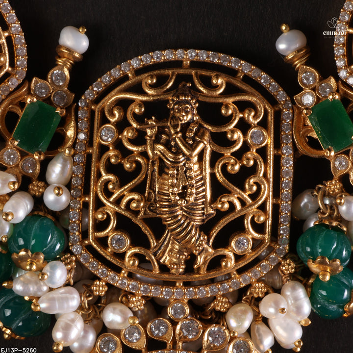 Short Necklace Antique