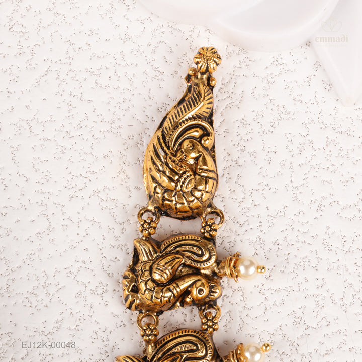 Short Necklace Antique